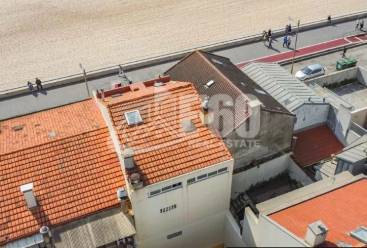 Prédio para Venda em Espinho Foto 6