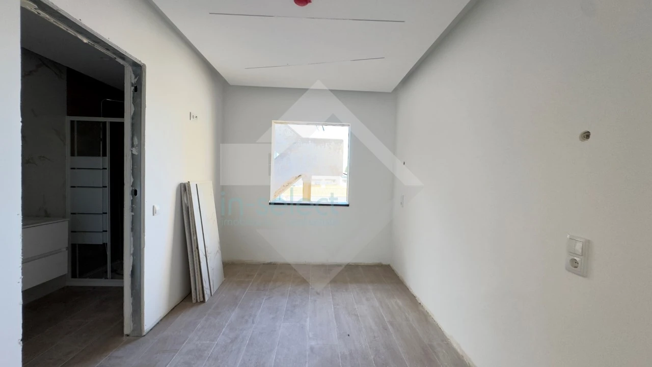 Negócio para Venda em Faro (Sé e São Pedro) Foto 17