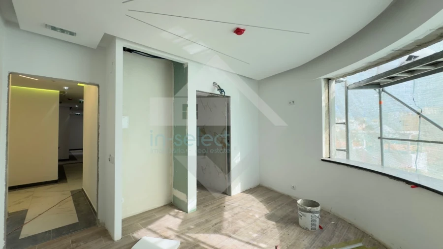 Negócio para Venda em Faro (Sé e São Pedro) Foto 3