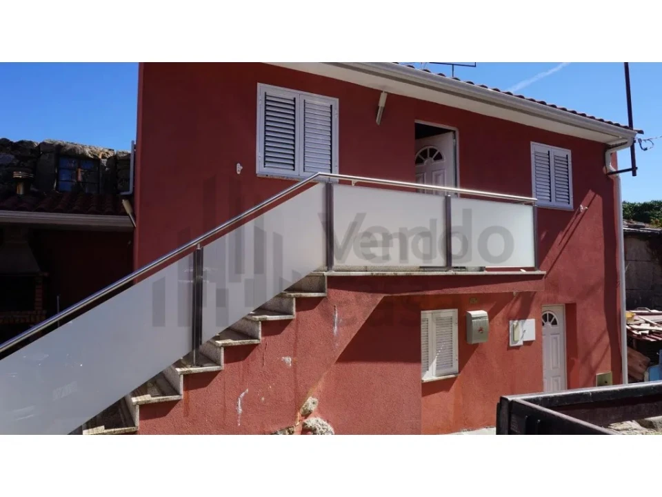 Moradia T2 para Venda em Salamonde Foto 14