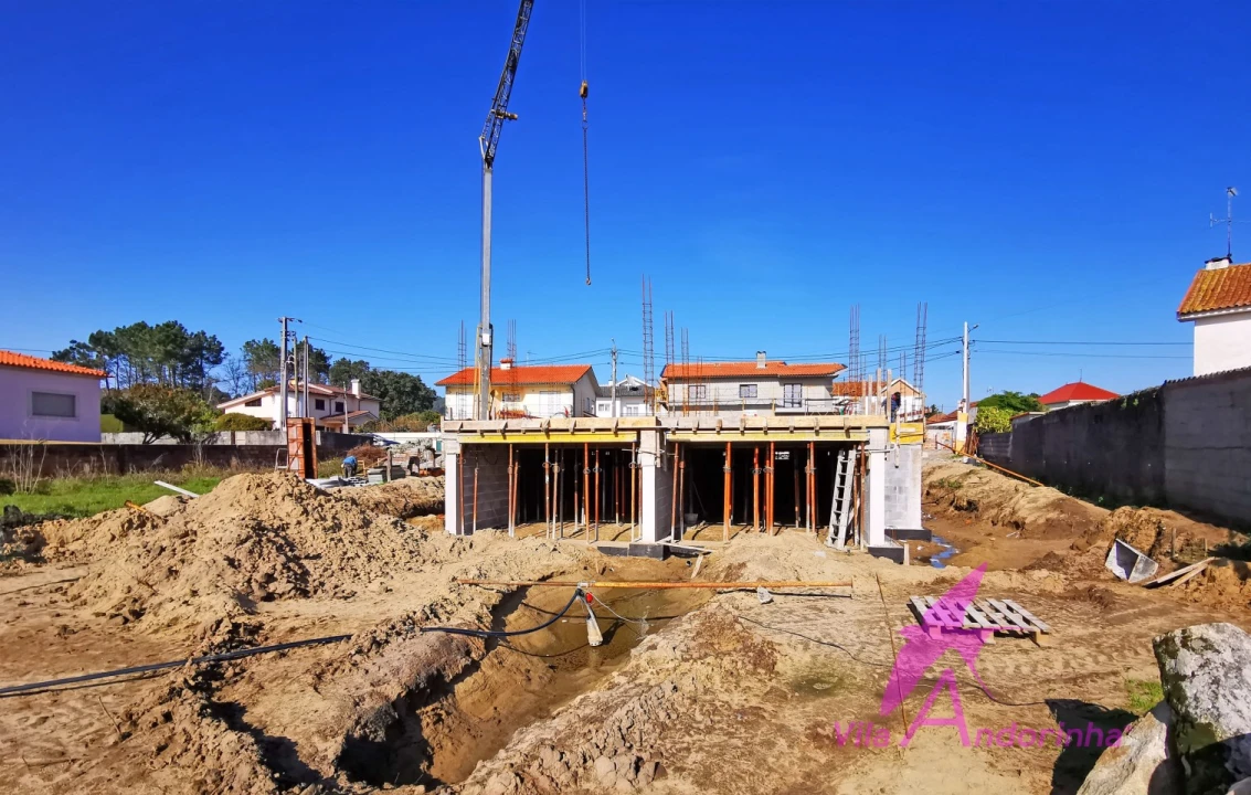 Moradia T3 para Venda em Vila Nova de Anha Foto 24