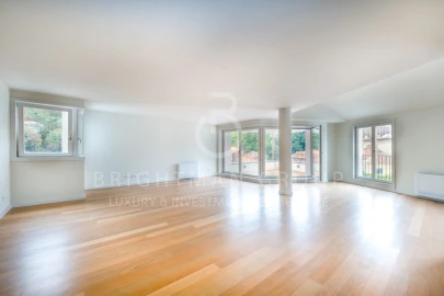 Apartamento T4 para Venda em Aldoar, Foz do Douro e Nevogilde