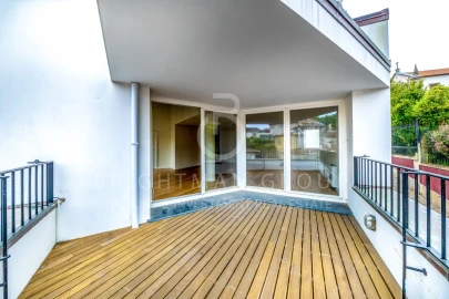 Apartamento T4 para Venda em Aldoar, Foz do Douro e Nevogilde