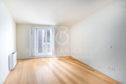 Apartamento T4 para Venda em Aldoar, Foz do Douro e Nevogilde