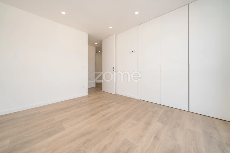 Apartamento T3 para Venda em Povoa de Lanhoso (N. Senhora do Amparo) Foto 16