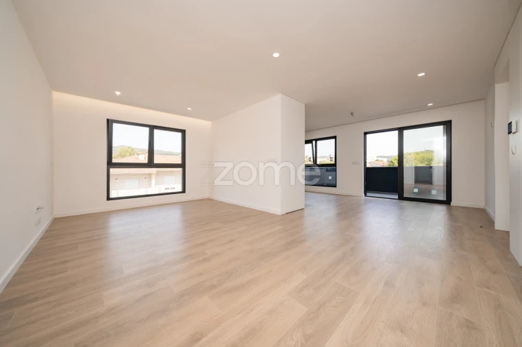 Apartamento T3 para Venda em Povoa de Lanhoso (N. Senhora do Amparo) Foto 3