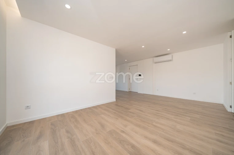 Apartamento T3 para Venda em Povoa de Lanhoso (N. Senhora do Amparo) Foto 6