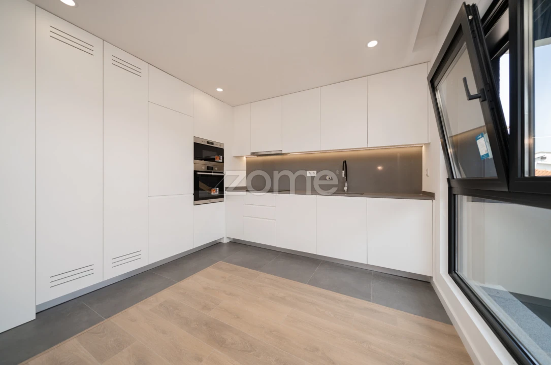 Apartamento T3 para Venda em Povoa de Lanhoso (N. Senhora do Amparo) Foto 9