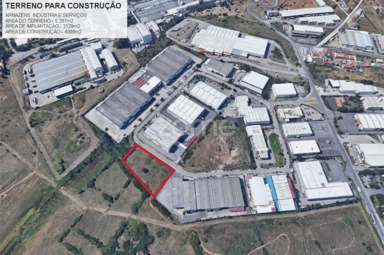 Terreno para Venda em Rio de Mouro Foto 16