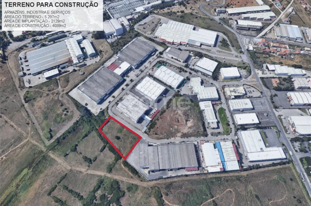 Terreno para Venda em Rio de Mouro Foto 16