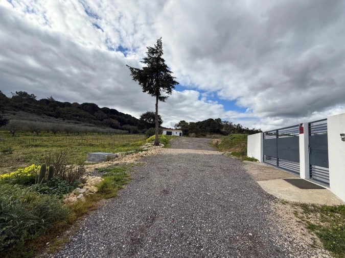 Moradia T2 para Venda em Alcoentre Foto 9