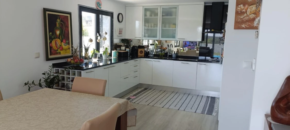 Moradia T2 para Venda em Alcoentre Foto 19