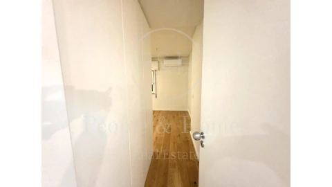 Apartamento T4 para Arrendamento em Cascais e Estoril