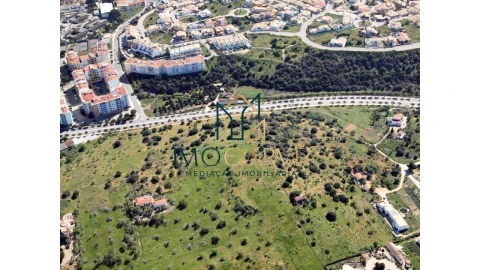 Terreno para Venda em Lagos (São Sebastião e Santa Maria)
