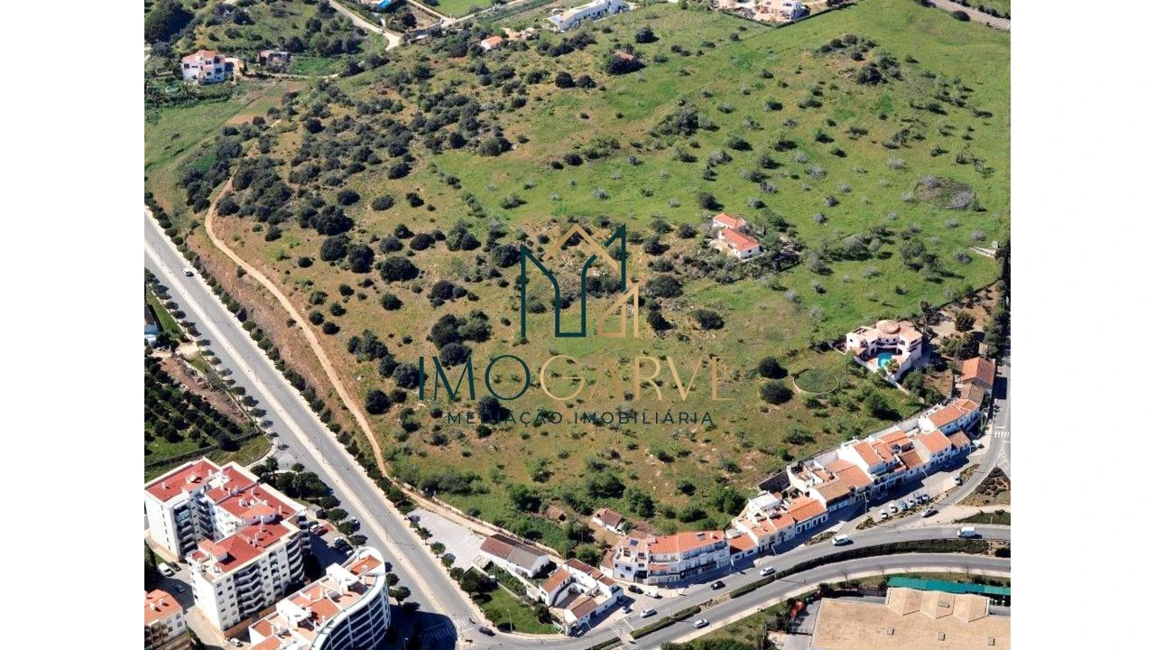 Terreno para Venda em Lagos (São Sebastião e Santa Maria) Foto 4