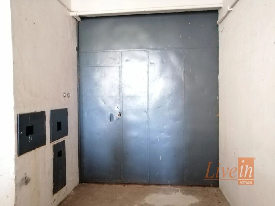 Garagem para Venda em Odivelas Foto 5