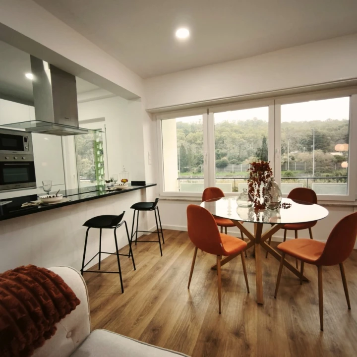 Apartamento T3 para Venda em Benfica Foto 1