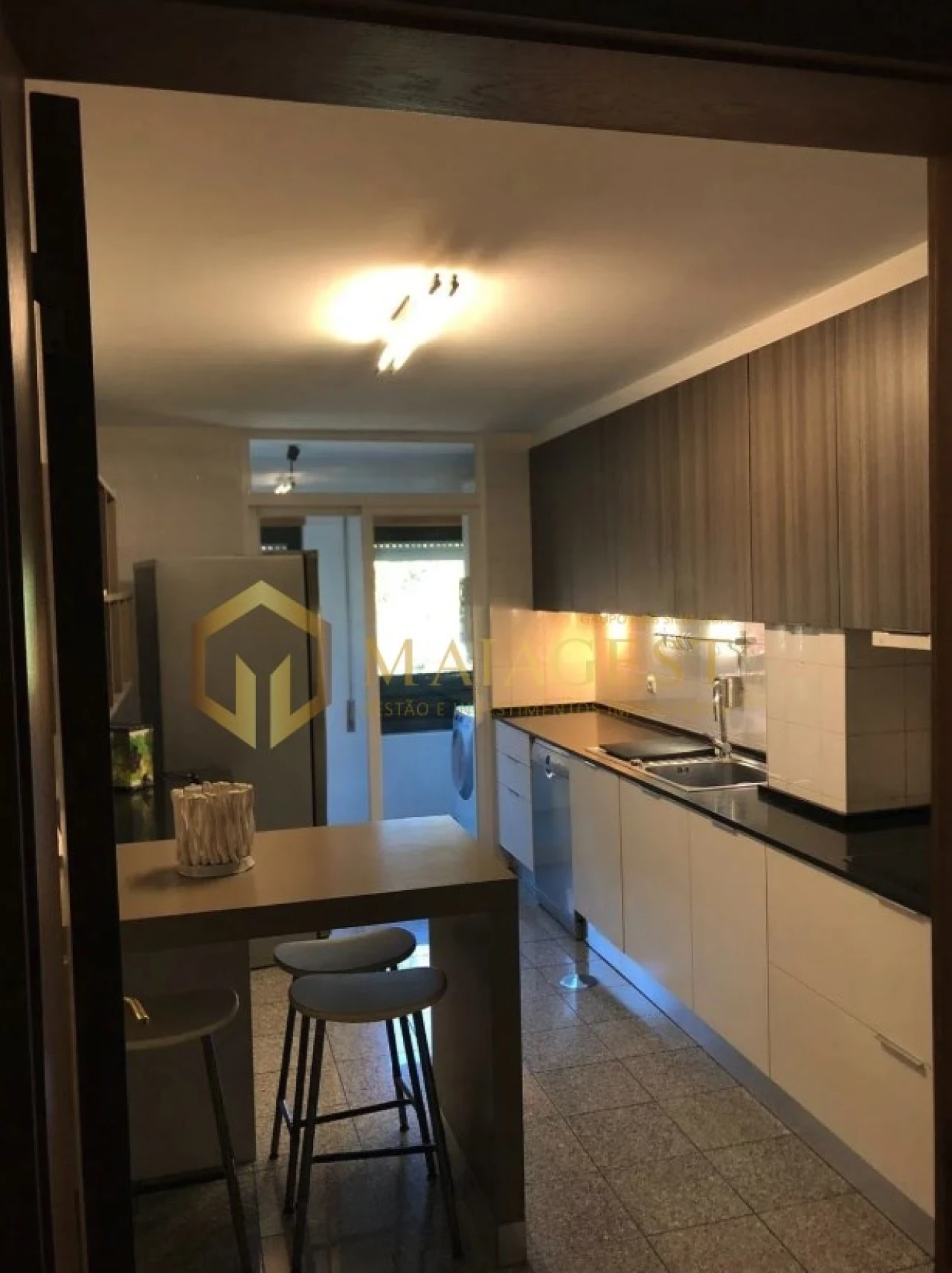 Apartamento T3 para Arrendamento em Aldoar, Foz do Douro e Nevogilde Foto 9