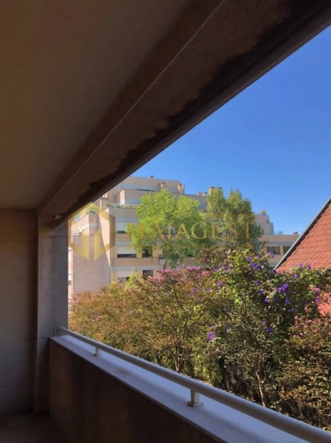Apartamento T3 para Arrendamento em Aldoar, Foz do Douro e Nevogilde