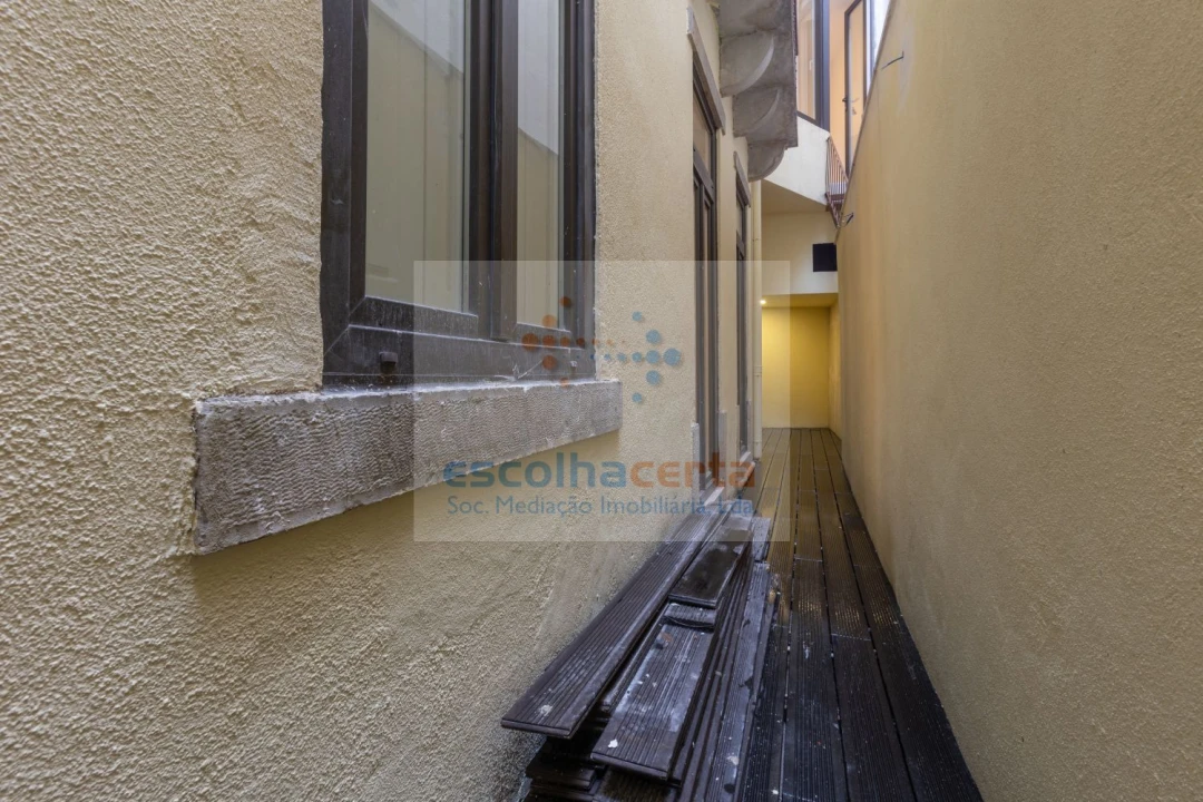 Apartamento T4 para Venda em Santo António Foto 30