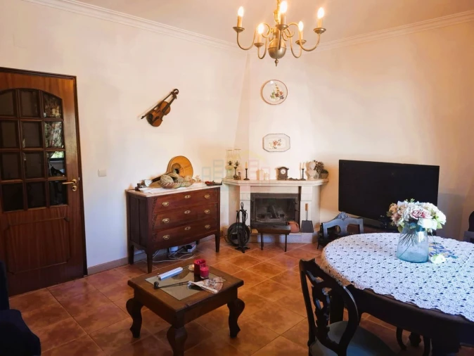 Apartamento T2 para Venda em Algueirão-Mem Martins Foto 3