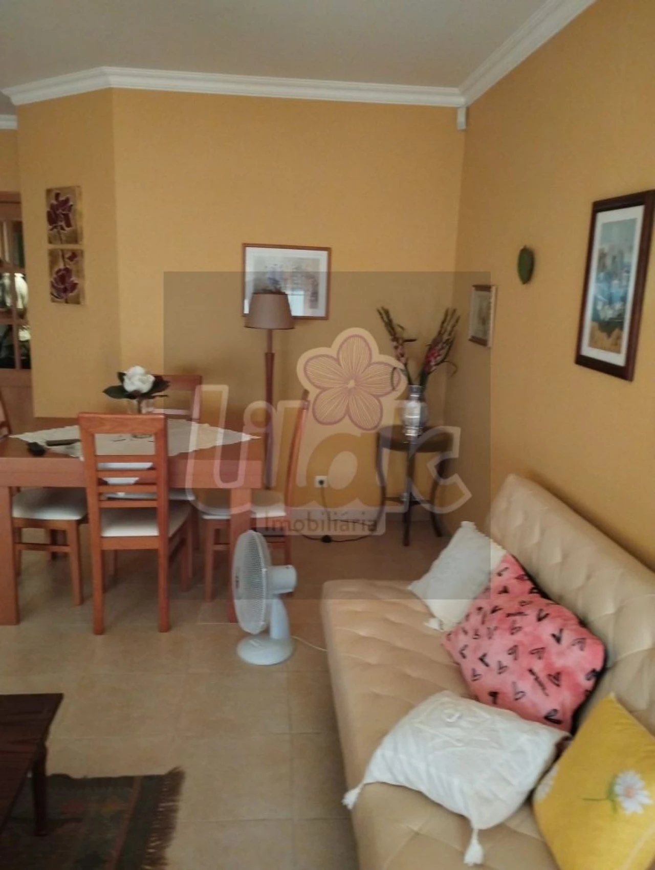 Loja para Venda em Almeirim Foto 1