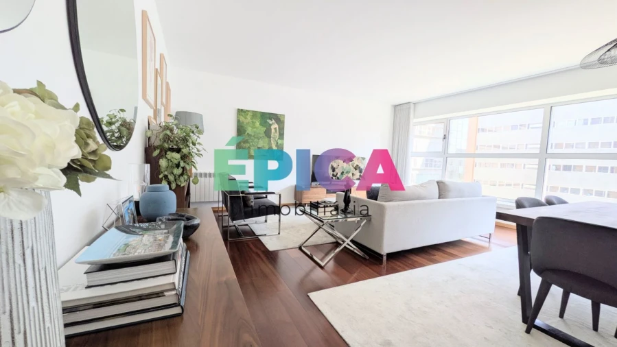 Apartamento T3 para Venda em Santa Clara Foto 2