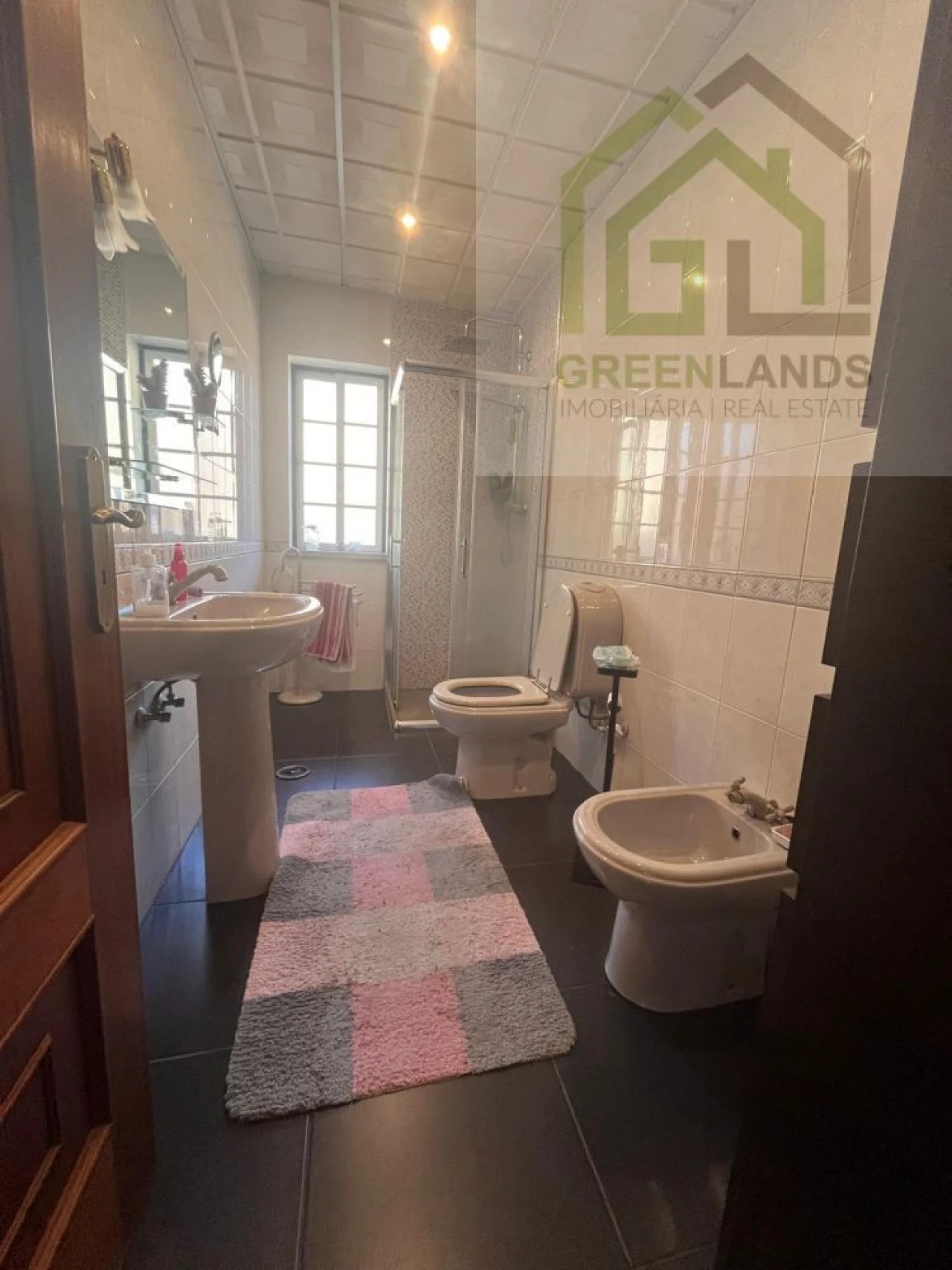 Moradia T5 para Venda em Seia, São Romão e Lapa dos Dinheiros Foto 24