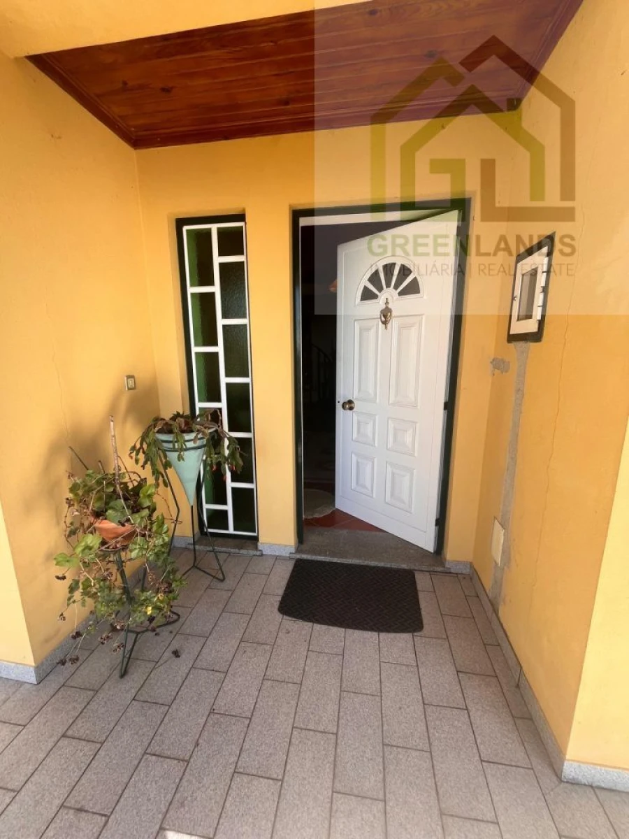 Moradia T5 para Venda em Seia, São Romão e Lapa dos Dinheiros Foto 13