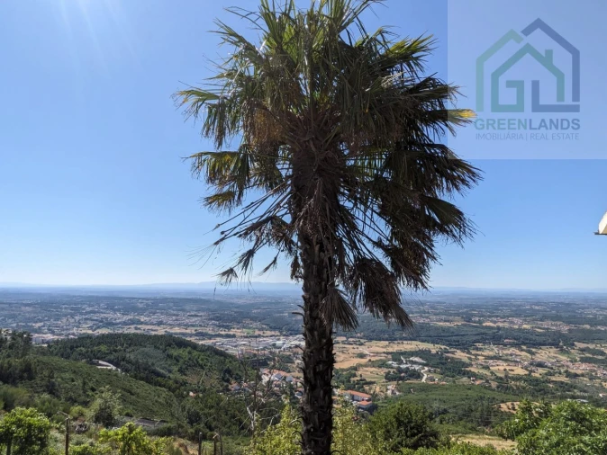 Moradia T5 para Venda em Seia, São Romão e Lapa dos Dinheiros Foto 1