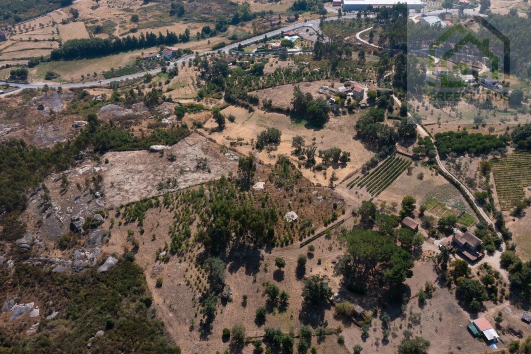 Quinta T2 para Venda em Lagos da Beira e Lajeosa Foto 8