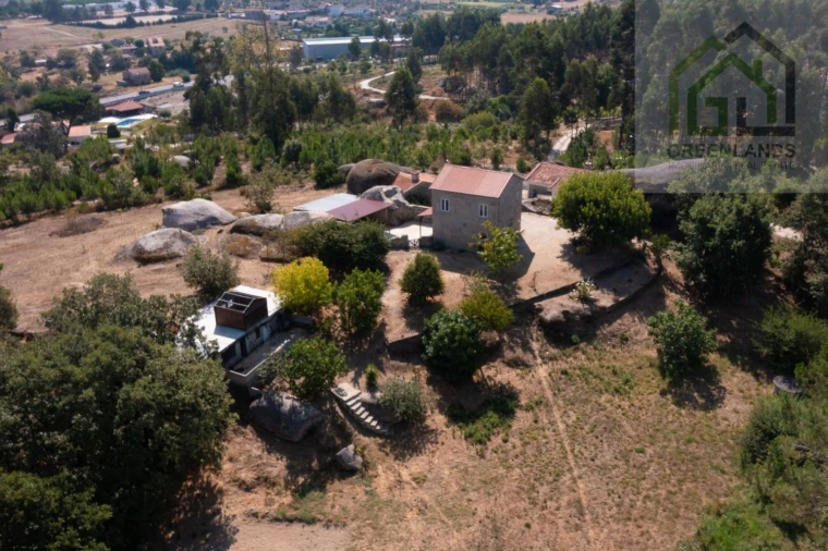 Quinta T2 para Venda em Lagos da Beira e Lajeosa Foto 7