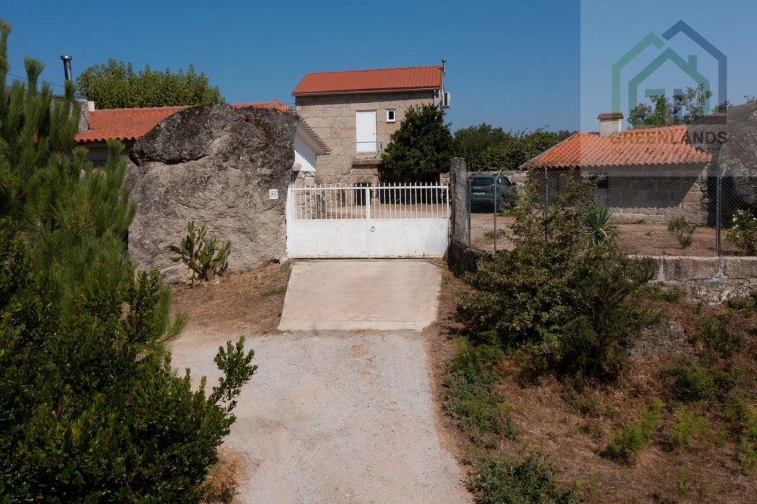 Quinta T2 para Venda em Lagos da Beira e Lajeosa Foto 2