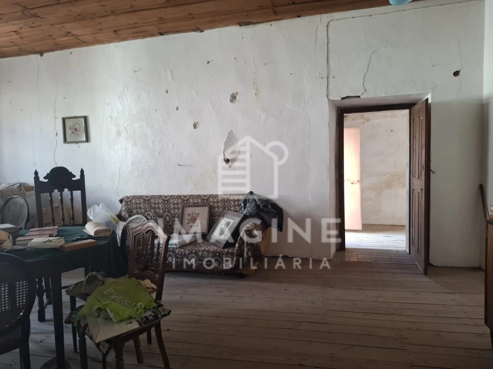 Moradia T7 para Venda em Alpalhão Foto 36