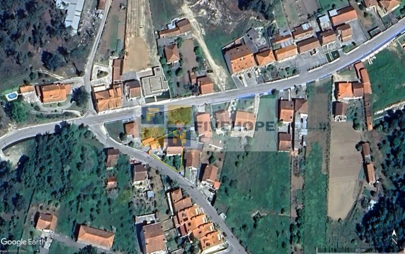 Moradia T3 para Venda em Lousã e Vilarinho