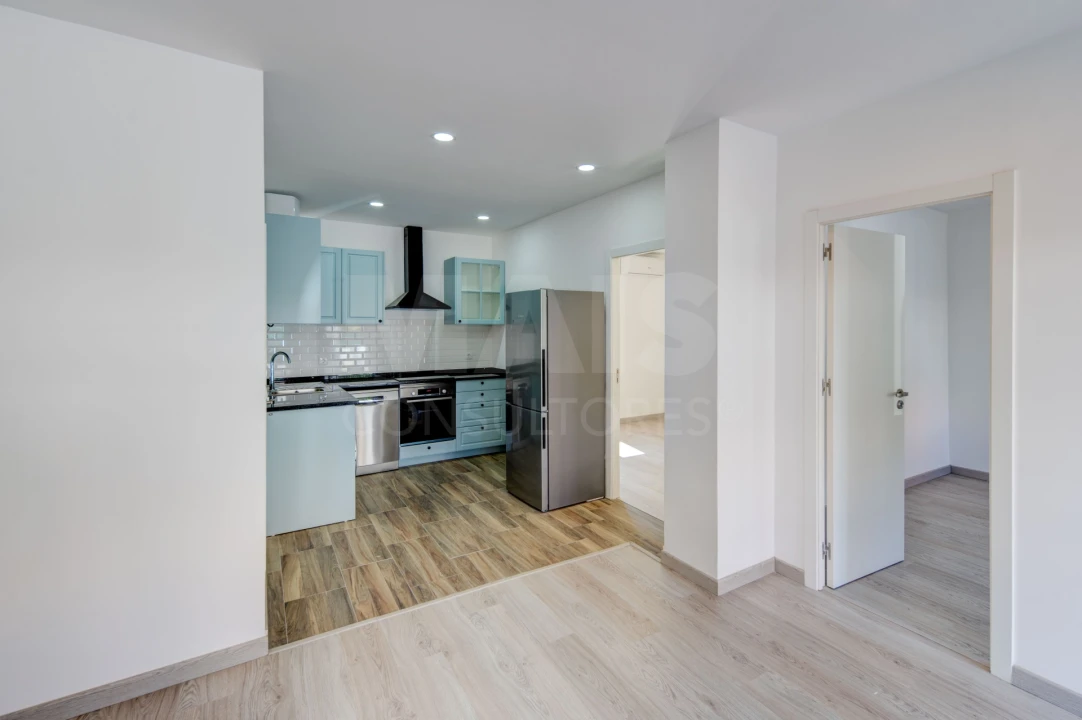 Moradia T5 para Venda em Casal de Cambra Foto 9