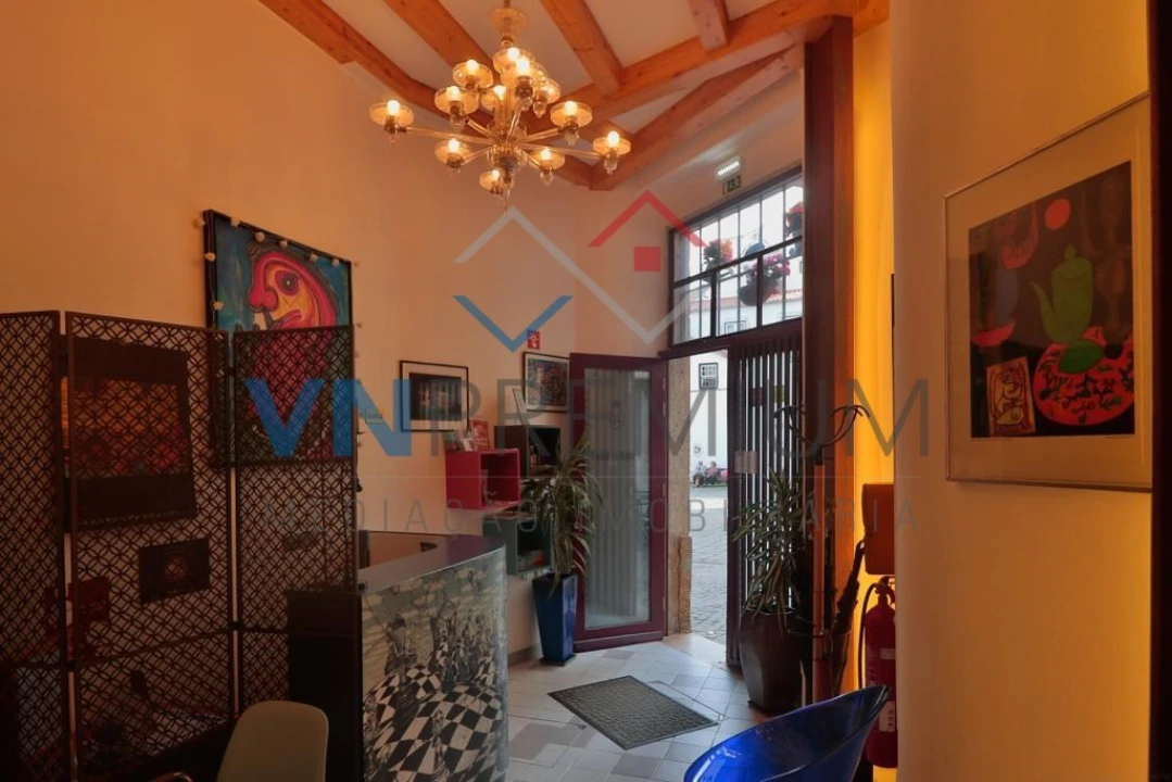 Negócio para Venda em Santa Maria Maior Foto 13