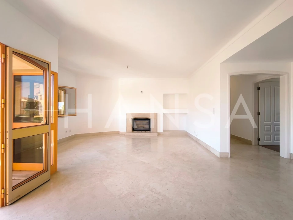 Apartamento T3 para Arrendamento em Cascais e Estoril Foto 1