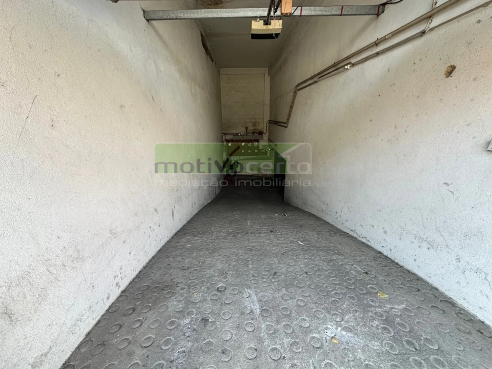 Garagem para Venda em Algueirão-Mem Martins Foto 3