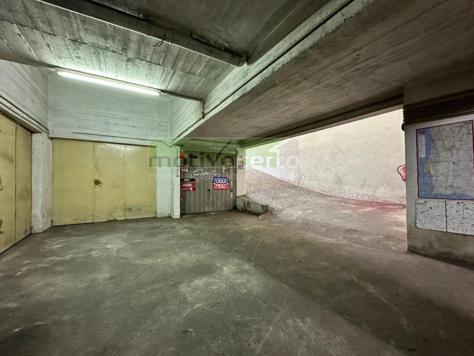 Garagem para Venda em Algueirão-Mem Martins Foto 6