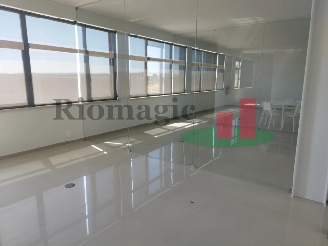 Armazém para Venda em Rio Maior Foto 65