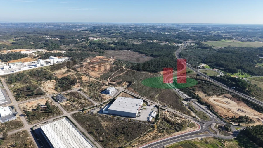 Armazém para Venda em Rio Maior Foto 91