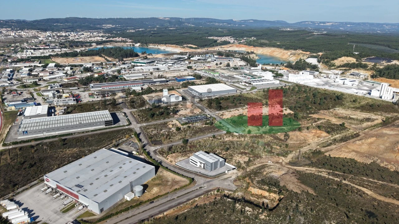 Armazém para Arrendamento em Rio Maior Foto 83