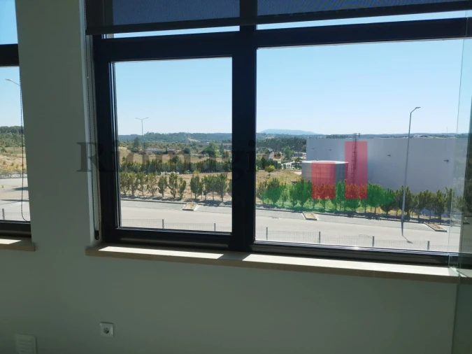 Armazém para Arrendamento em Rio Maior Foto 60