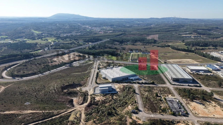 Armazém para Arrendamento em Rio Maior Foto 87