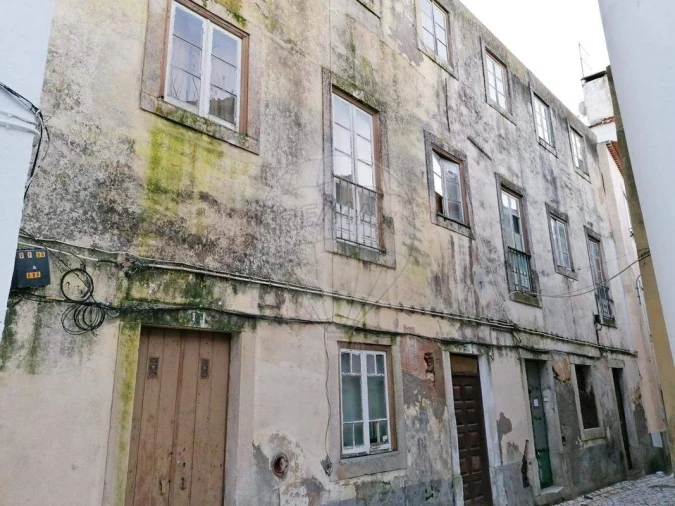 Prédio para Venda em Marvila, Ribeira Santarém, São Salvador, São Nicolau