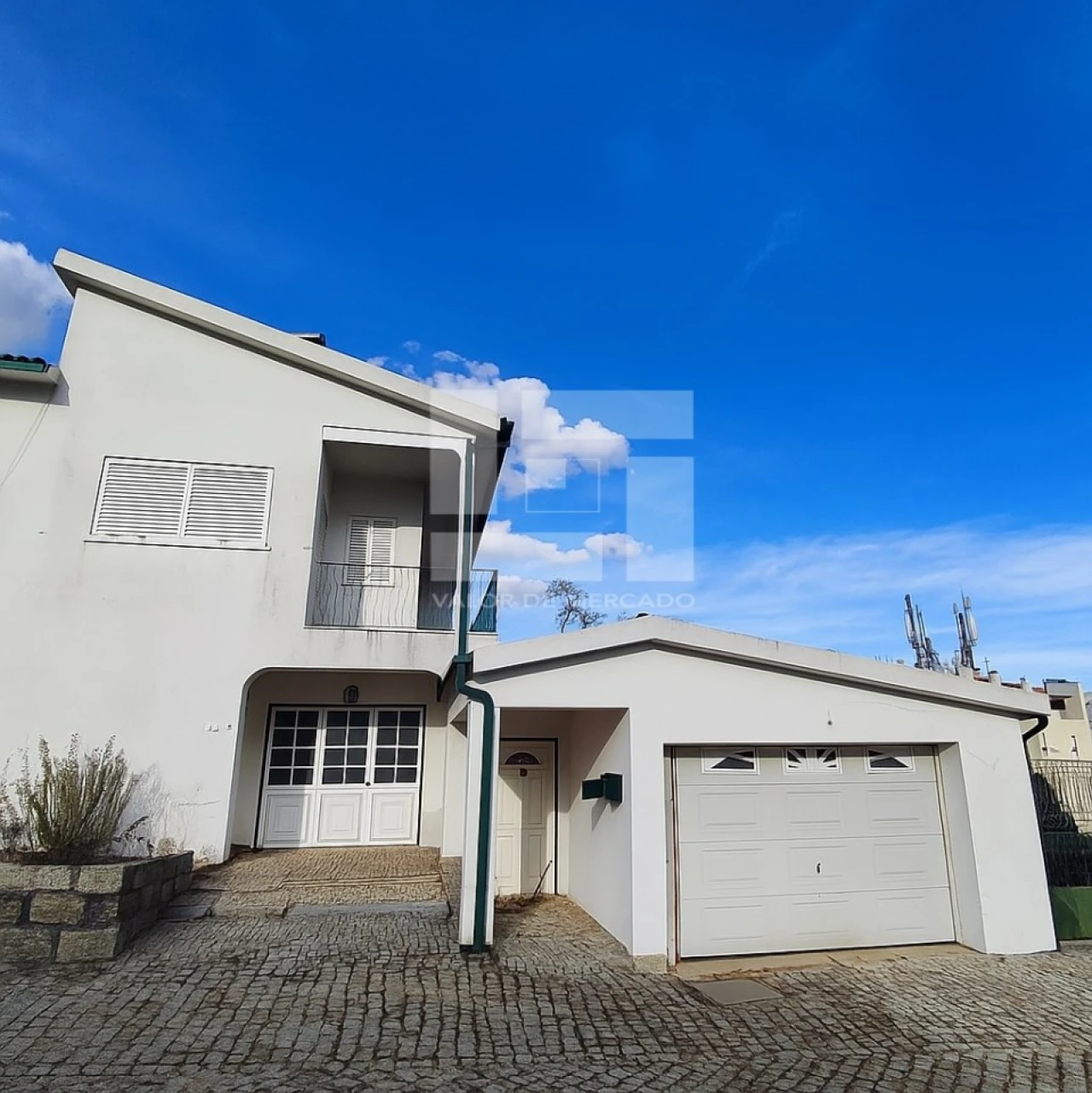 Moradia T4 para Venda em Sernancelhe e Sarzeda Foto 2