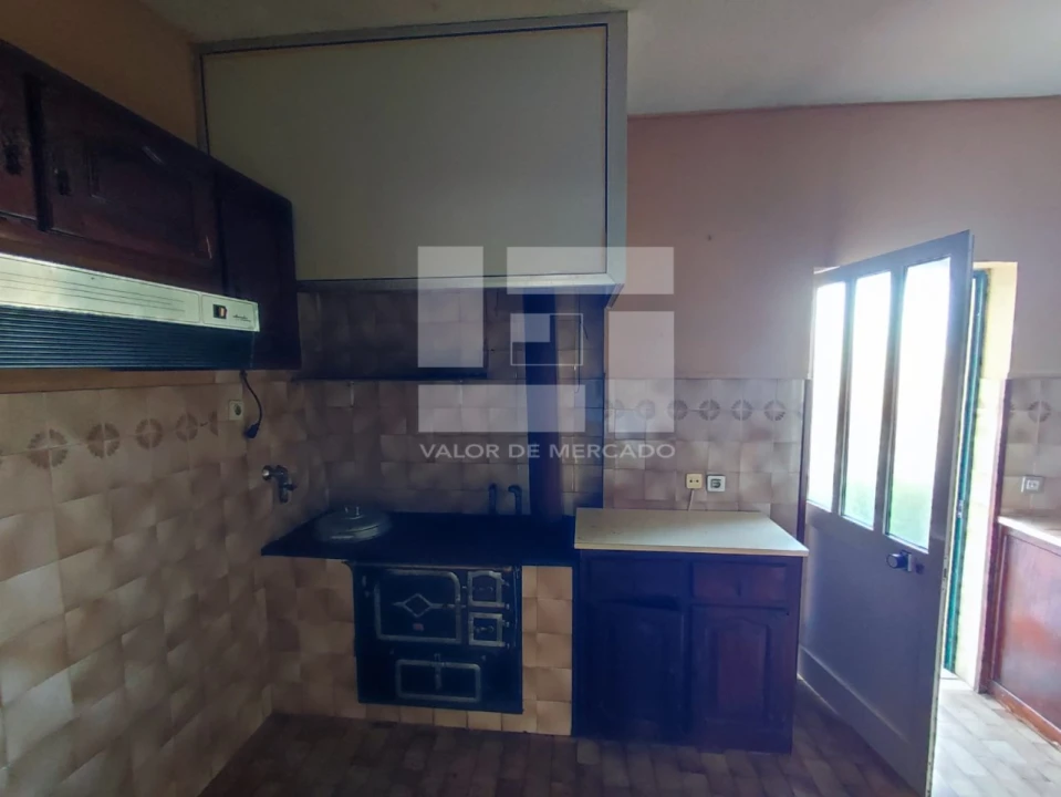 Moradia T4 para Venda em Sernancelhe e Sarzeda Foto 28