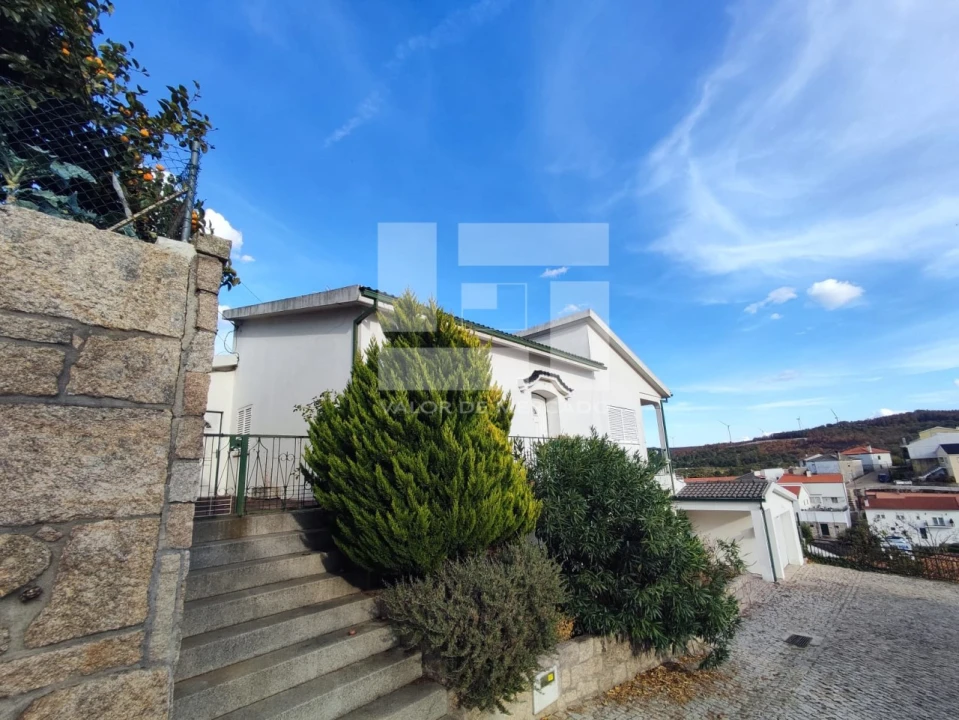 Moradia T4 para Venda em Sernancelhe e Sarzeda Foto 56