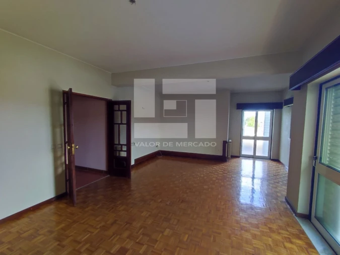 Moradia T4 para Venda em Sernancelhe e Sarzeda Foto 6